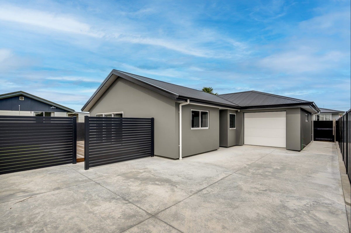 3A Pembroke Street, Taradale, Napier - Carousel 2