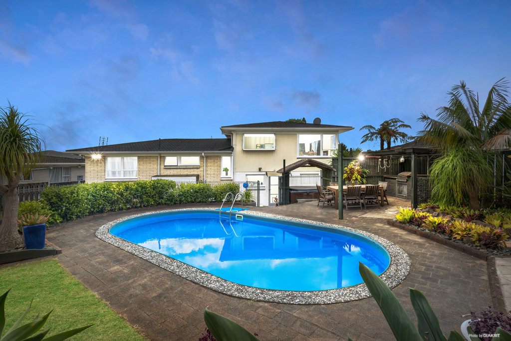 24 Taonui Street, Rosehill, Papakura - Carousel 1