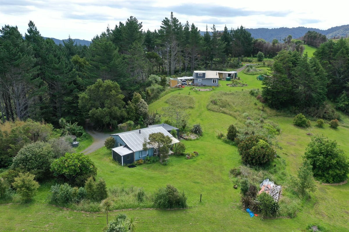357 Brooks Road, Waipu, Waipu - Carousel 2