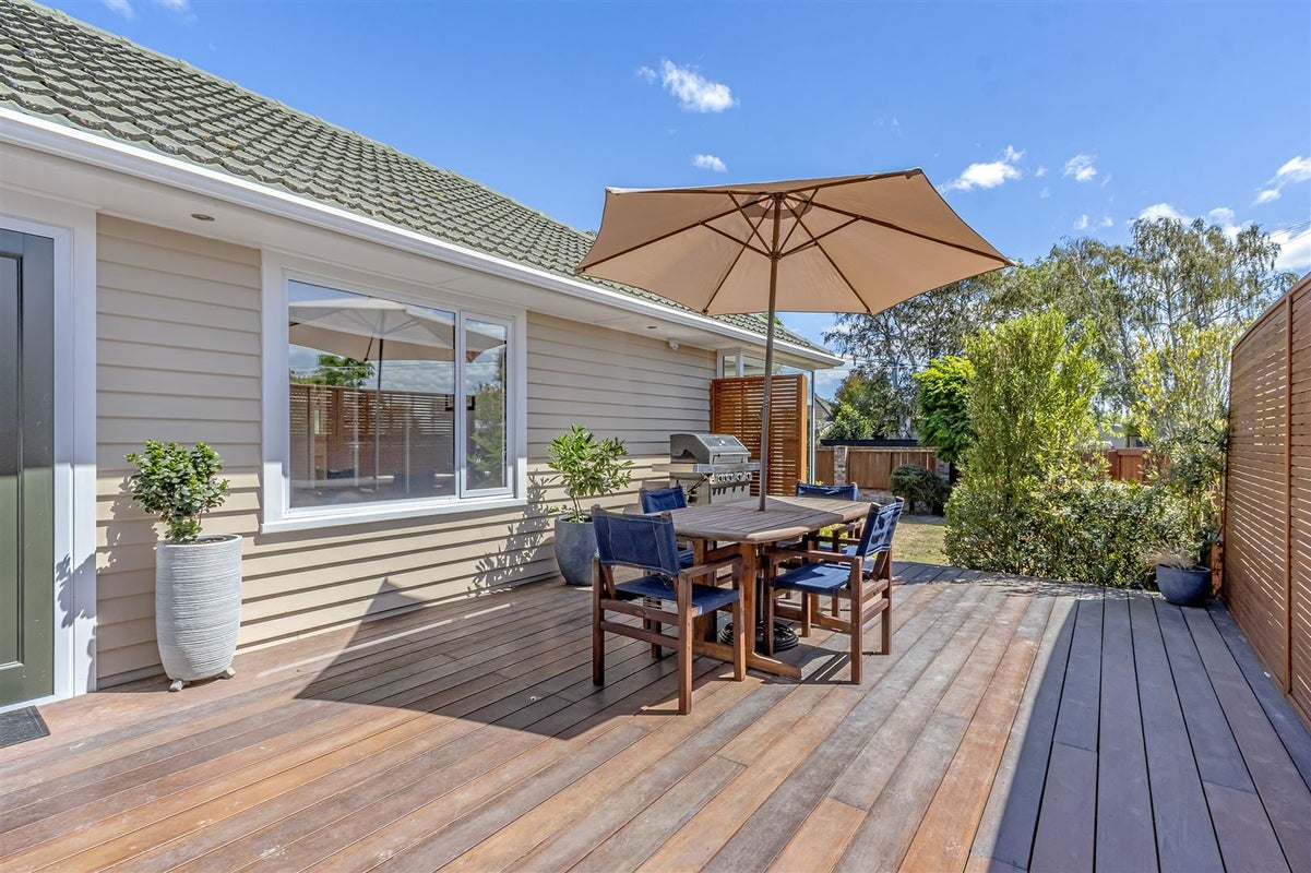 24 Flower Street, Bryndwr, Christchurch - Carousel 2