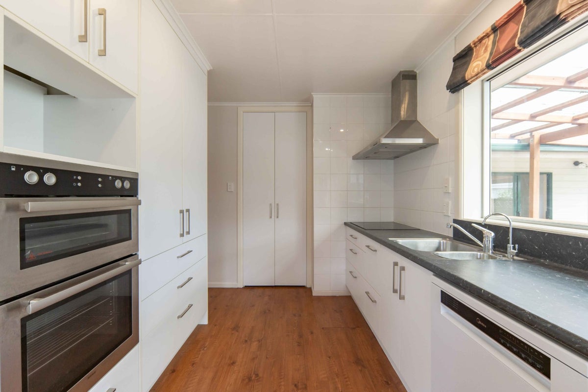 188 Whatawhata Road, Dinsdale, Hamilton - Carousel 1