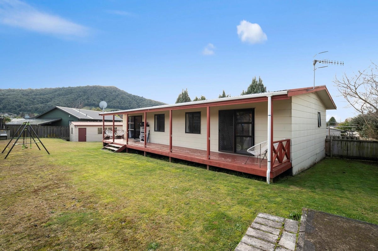 25 Goldie Street, Pukehangi, Rotorua - Carousel 2