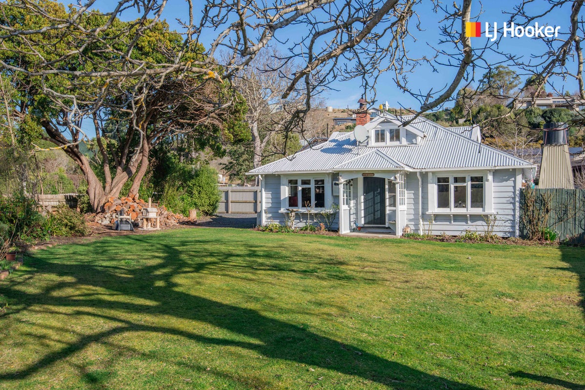 2 Goodwin Street, Waihola, Milton - Carousel 1