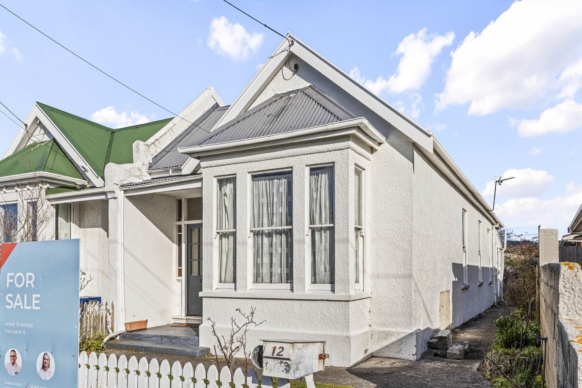 12 Eskvale Street, Saint Kilda, Dunedin - Carousel 1