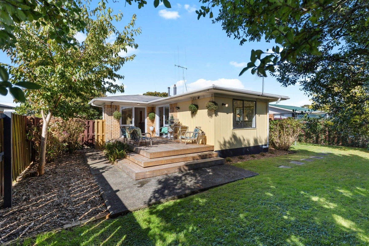 102 Mount View Road, Melville, Hamilton, Waikato - Carousel 2