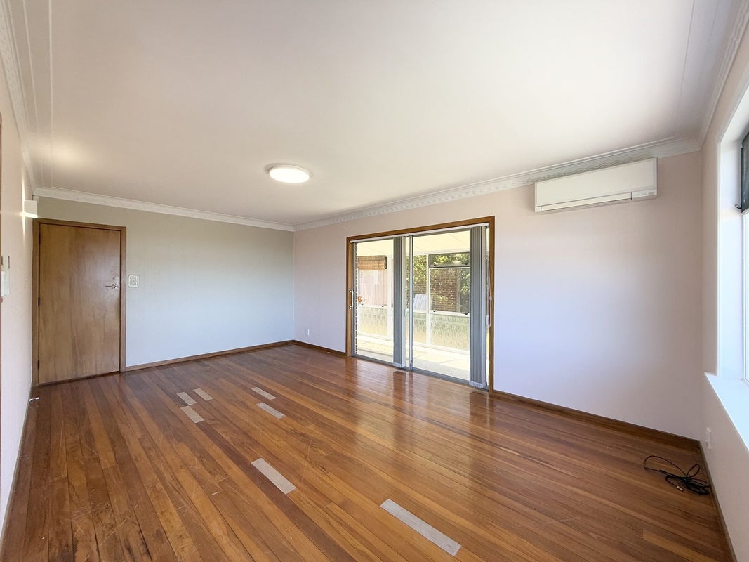 61 Kirby Street, Glendene, Auckland - Carousel 2