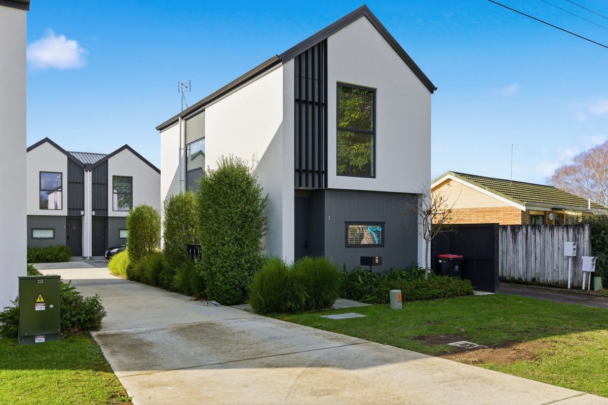 2 Stewart Court, Tauranga South, Tauranga - Carousel 1