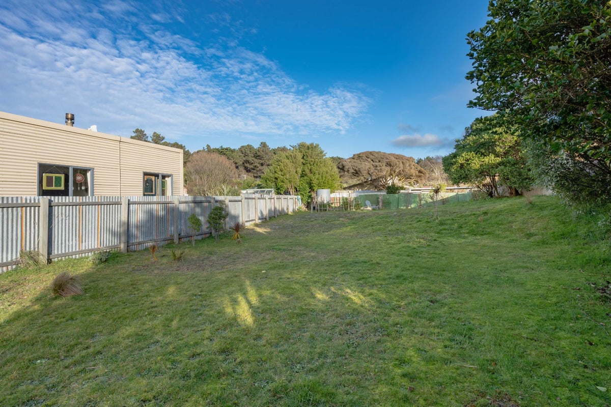 5A Kahika Street, Aramoana, Port Chalmers - Carousel 2