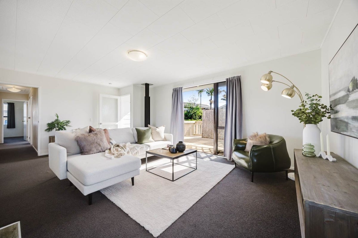 2 Corric Hill, Torbay, Auckland - Carousel 2