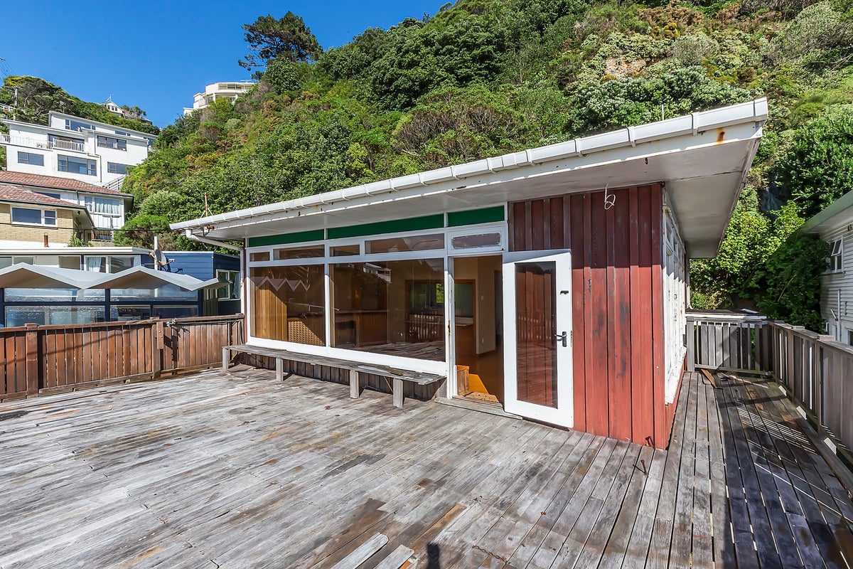 212 Evans Bay Parade, Hataitai, Wellington - Carousel 2