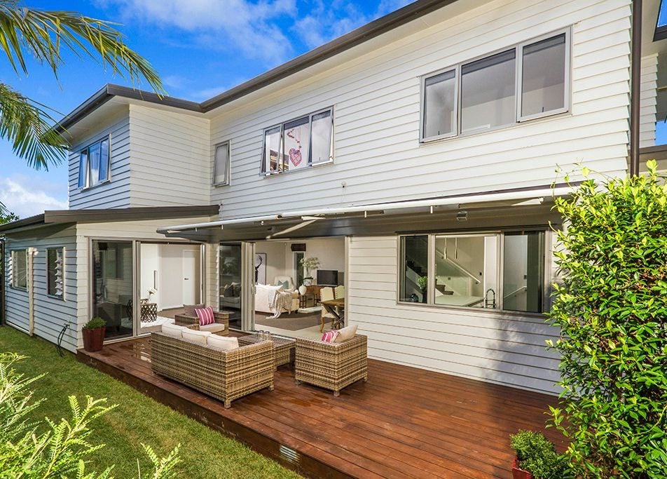 2/6 Sandford Street, Campbells Bay, Auckland - Carousel 2