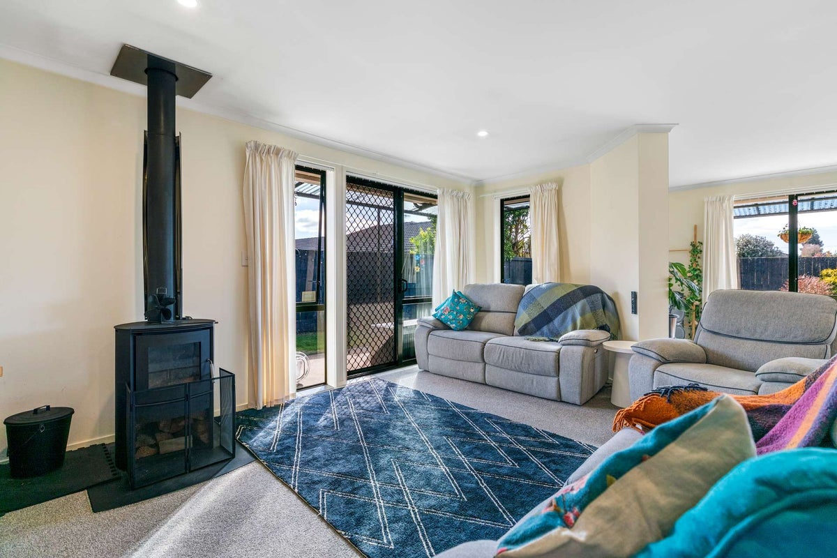 7 Ariki Street, Ngongotaha, Rotorua - Carousel 2