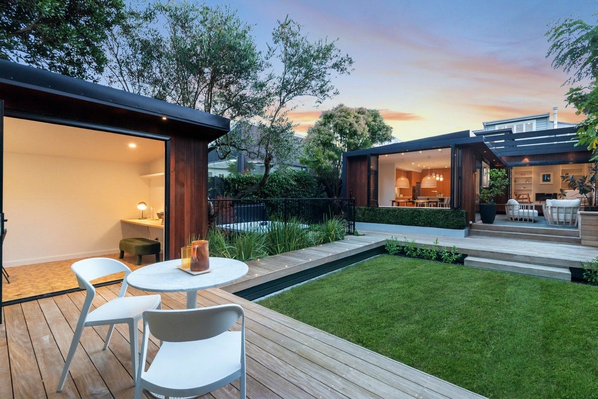 19 Harcourt Street, Grey Lynn, Auckland - Carousel 2