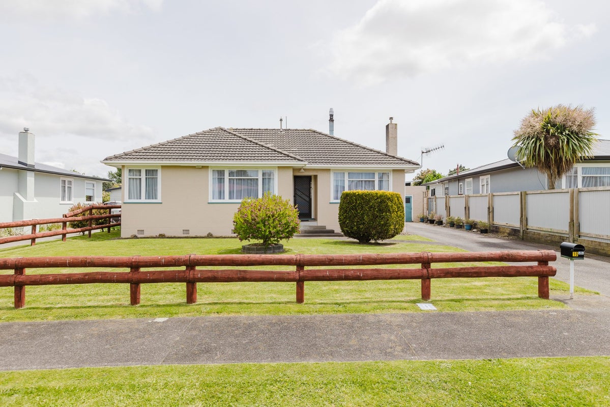 10 Dorset Crescent, Hokowhitu, Palmerston North - Carousel 19
