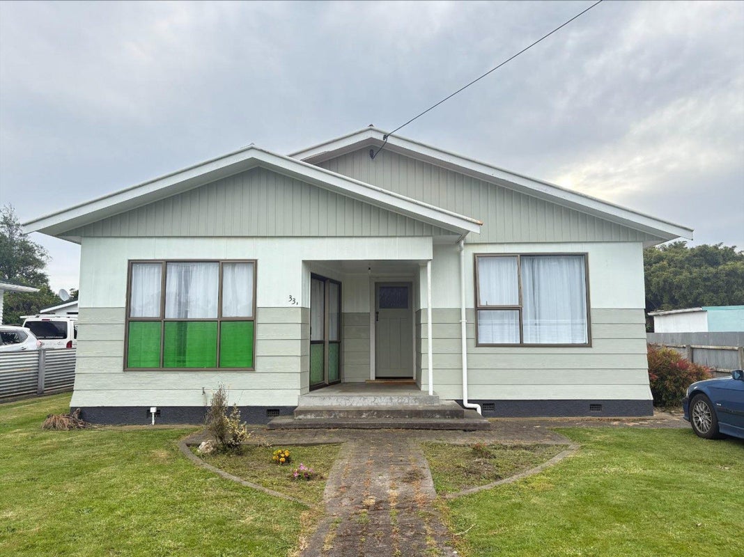 33 Kells Avenue, Aramoho, Whanganui - Carousel 1