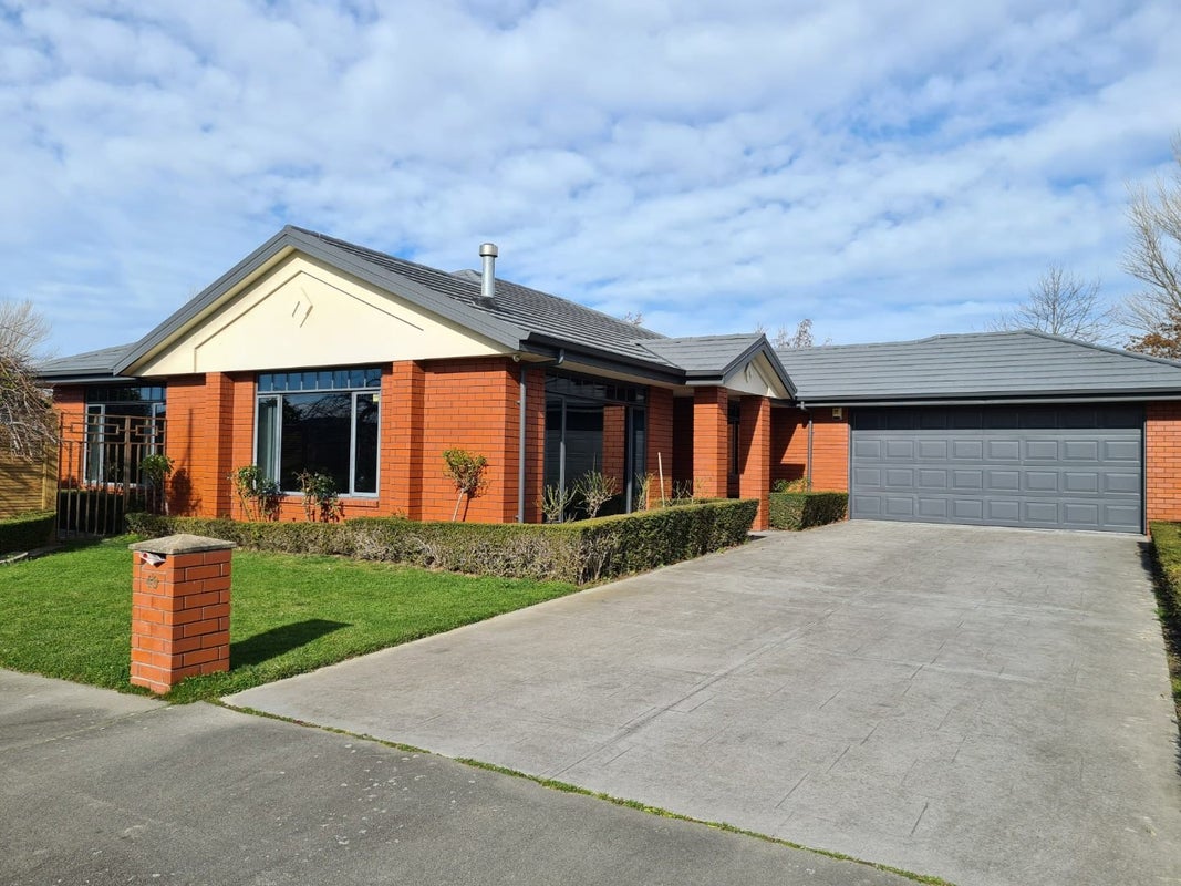 49 Eaglesome Avenue, Aidanfield, Christchurch - Carousel 1