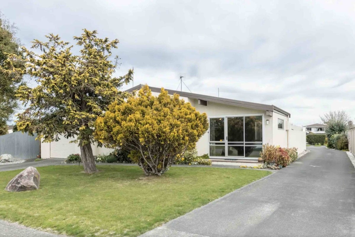 1/26 Auckland Road, GREENMEADOWS, NAPIER - Carousel 2