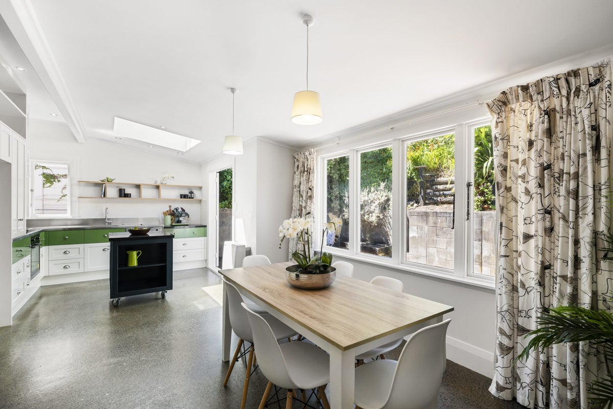 39 Jefferson Street, Brooklyn, Wellington - Carousel 2