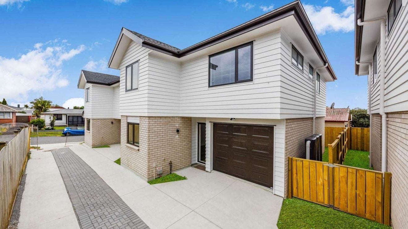 4B Nicola Place, Mangere, Auckland - Carousel 1