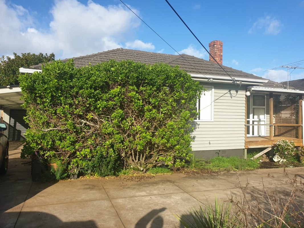 8 River Road, Te Atatu Peninsula, Auckland - Carousel 13