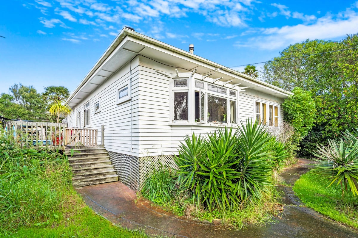 19 Pakiri Road, Warkworth - Carousel 1