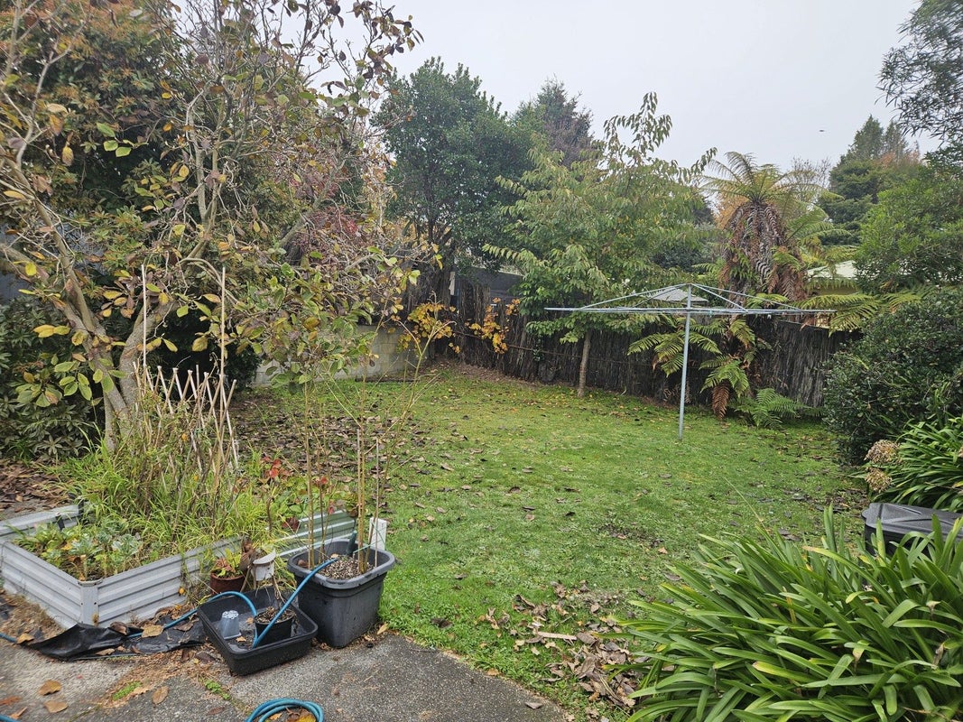 27 Tawa Street, Hilltop, Taupo - Carousel 2