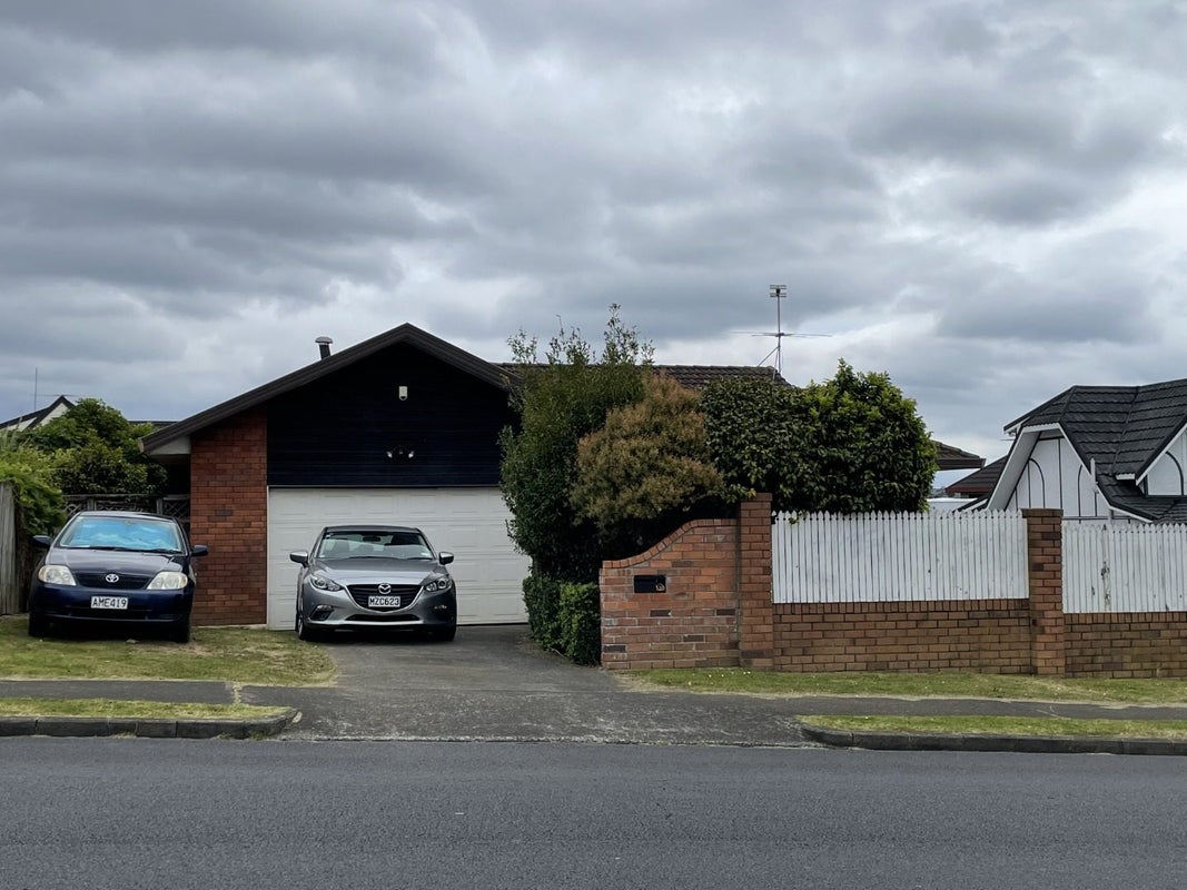 129 Whitford Road, Somerville, Manukau - Carousel 1