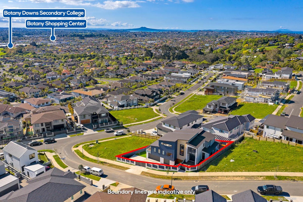 53 Armstrong Farm DR, East Tamaki Heights, Auckland - Carousel 2