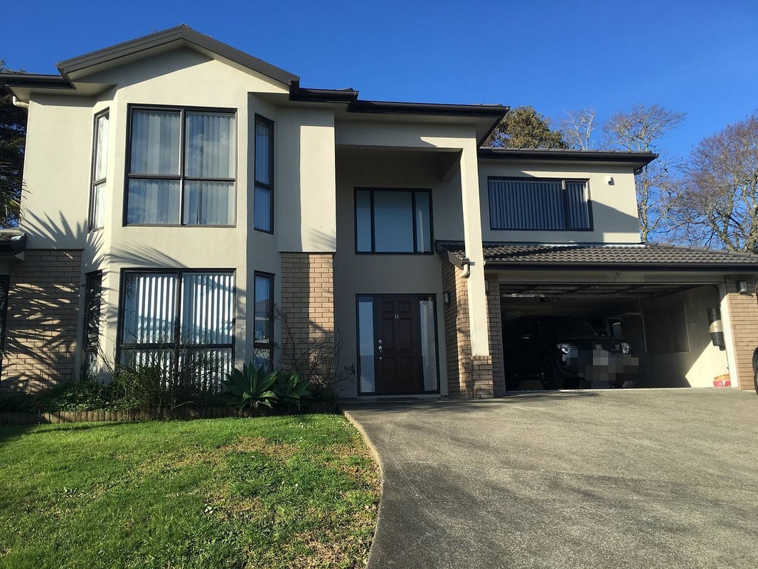 11 Jomard Terrace, Northcross, Auckland - Carousel 1
