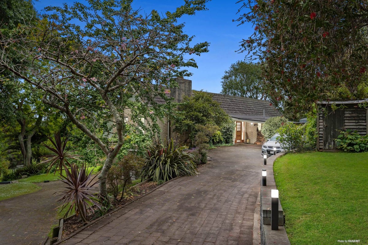 162 Trig Road, Whitford, Howick - Carousel 1