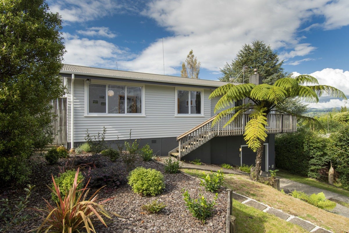 5 Argyll Road, Greerton, Tauranga - Carousel 1