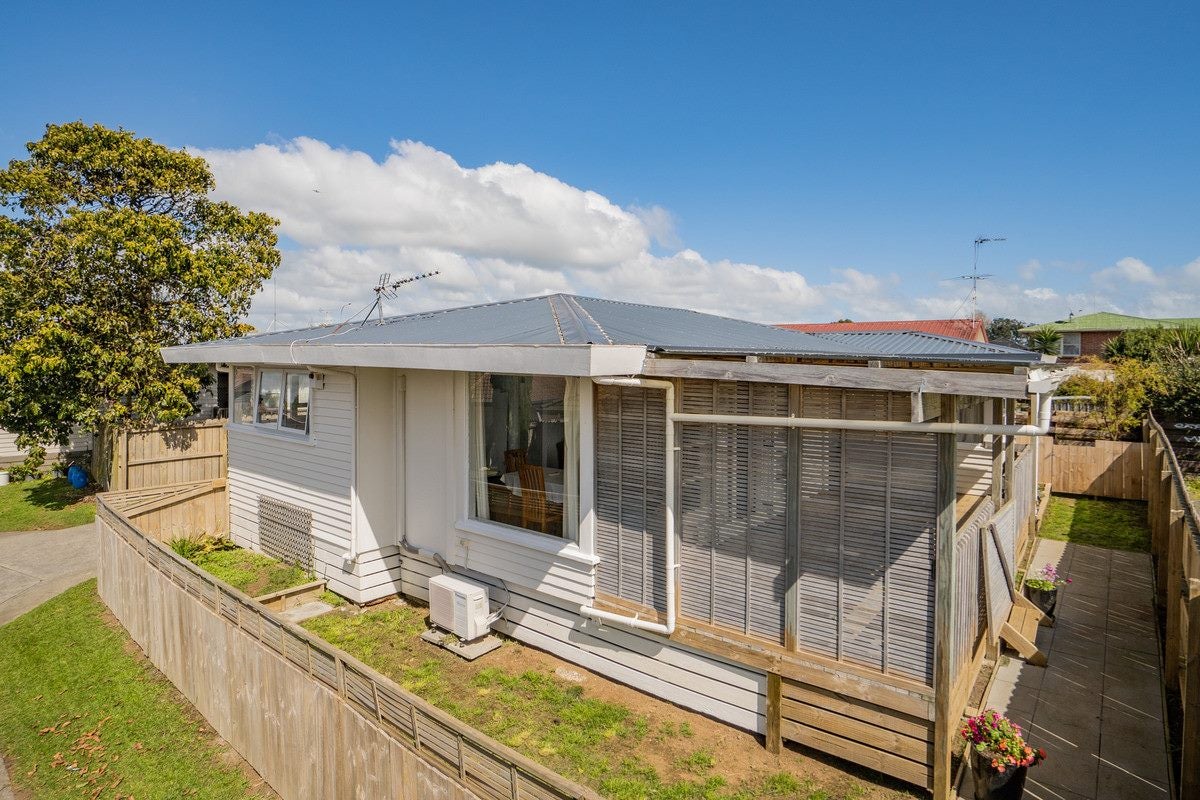 47D Browns Road, Manurewa, Auckland - Carousel 1
