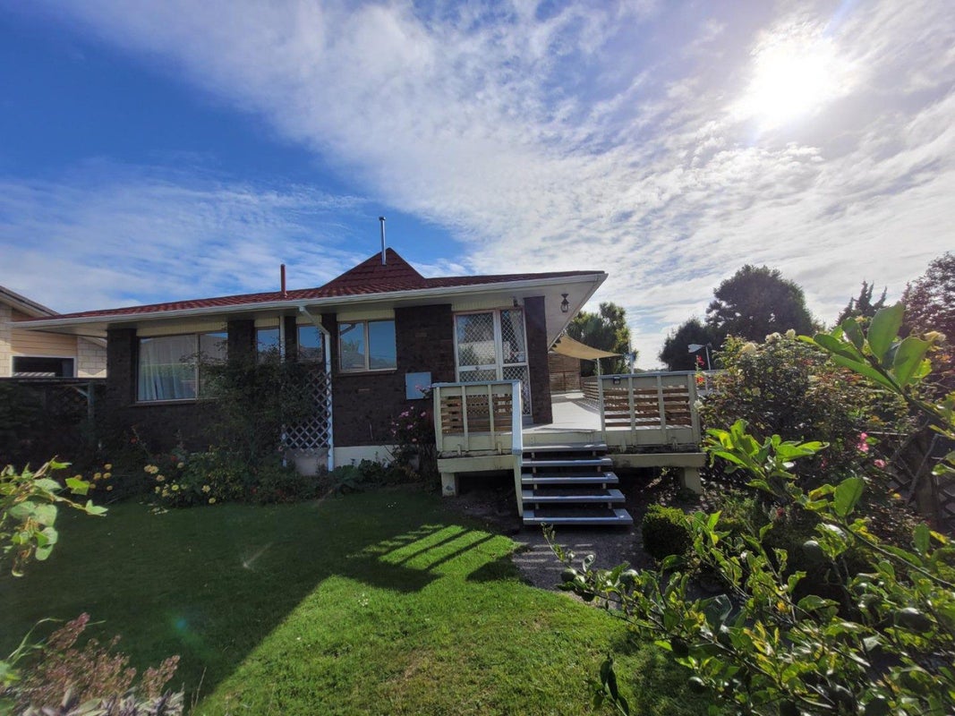 118A Carrington Street, Lower Vogeltown, New Plymouth - Carousel 1