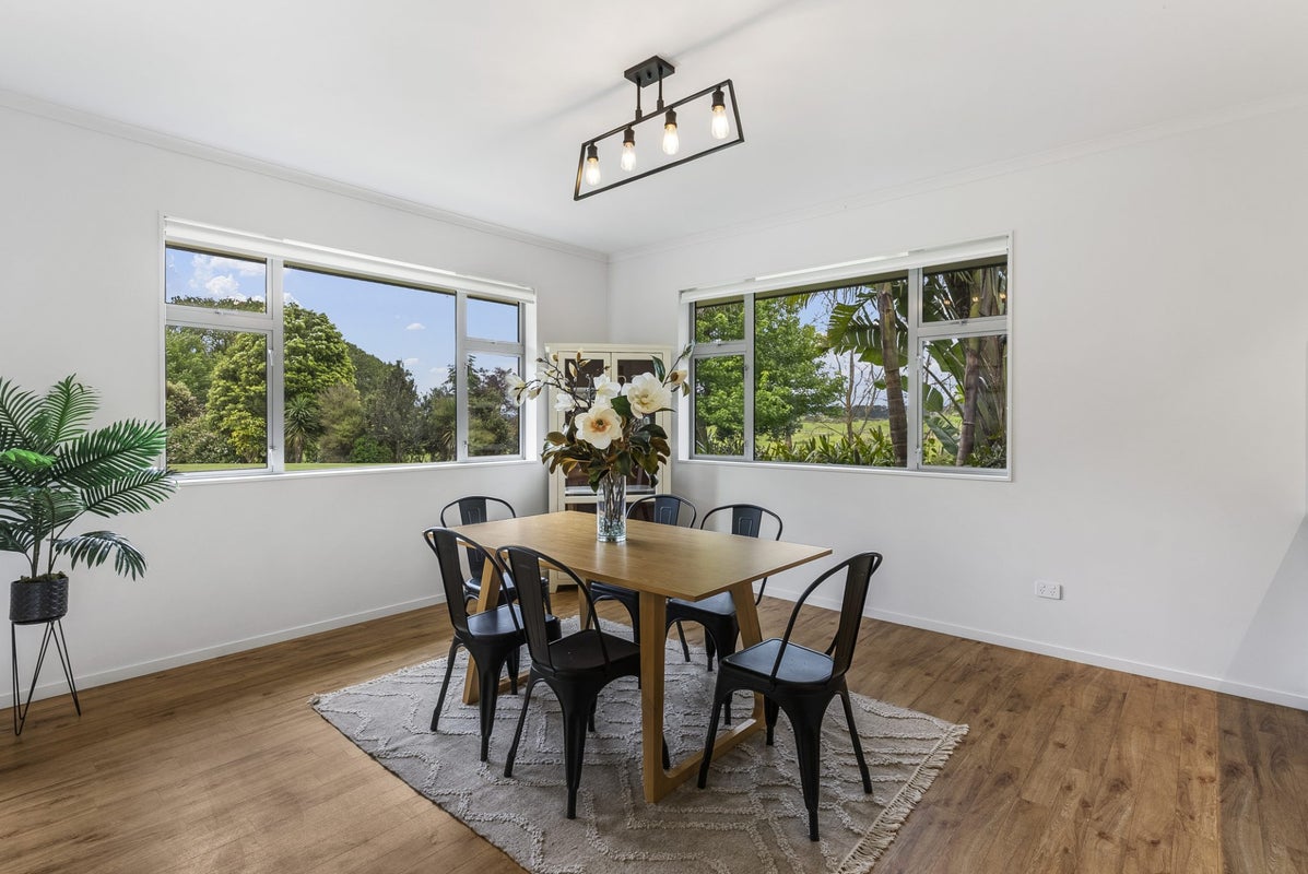 300 Glenbrook Beach Road, Waiuku - Carousel 2
