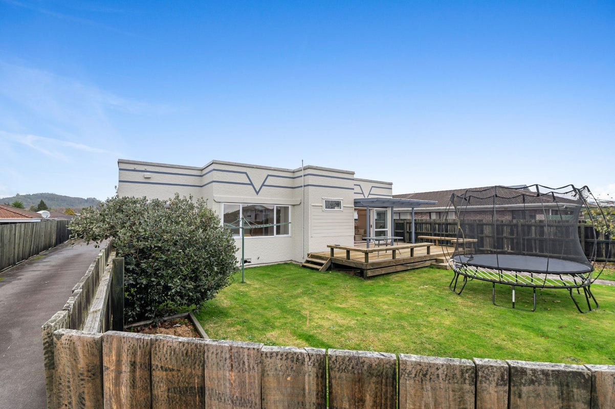 40 Robertson Street, Glenholme, Rotorua - Carousel 1