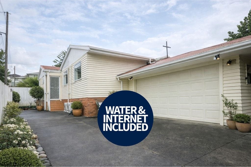 26 Valonia Street, New Windsor, Auckland - Carousel 1