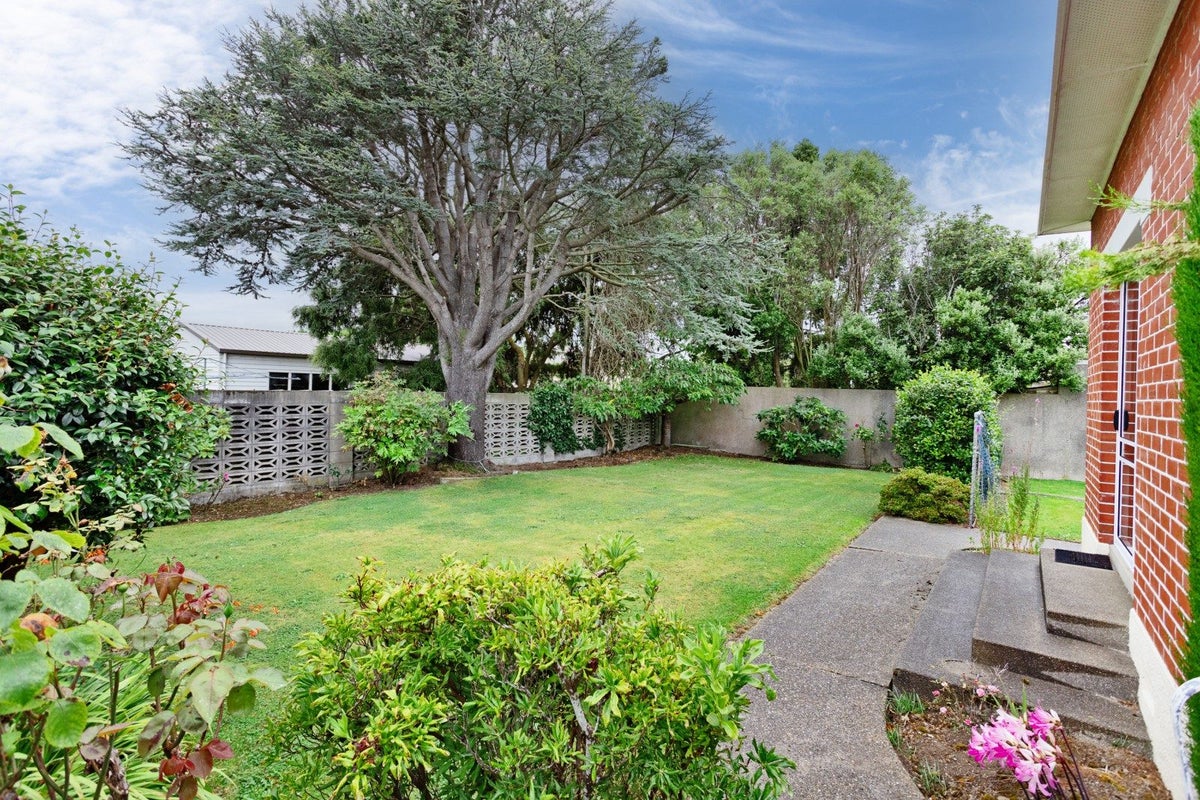 63 John Street, Strathern, Invercargill - Carousel 2