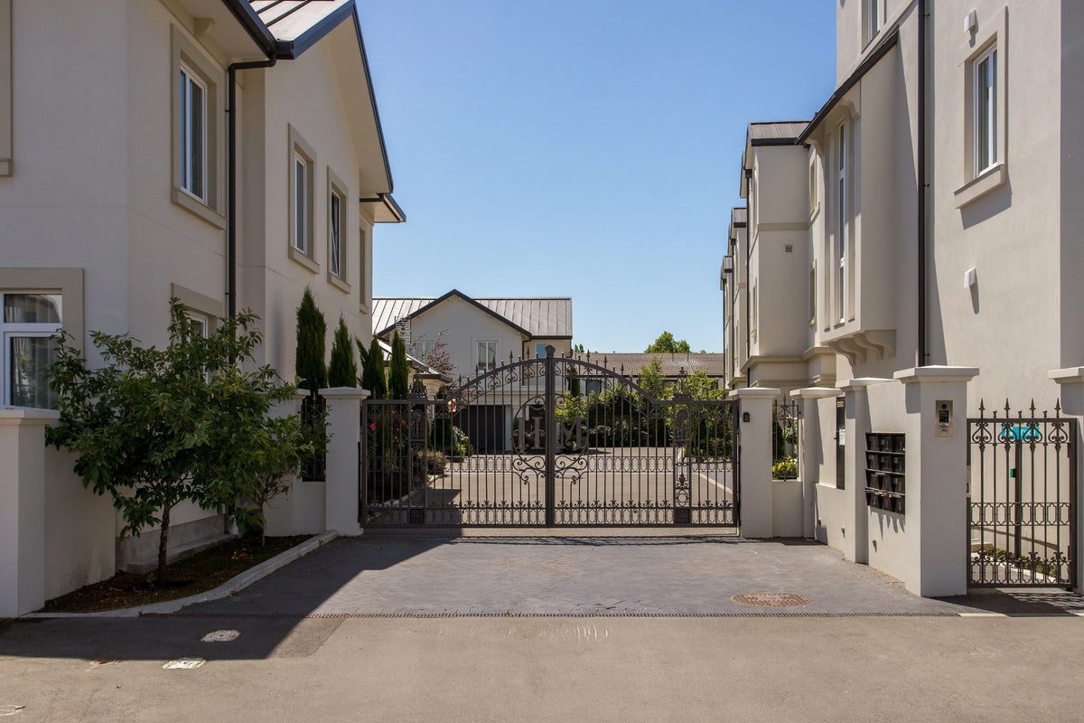 4 John Britten Lane, Riccarton, Christchurch - Carousel 20