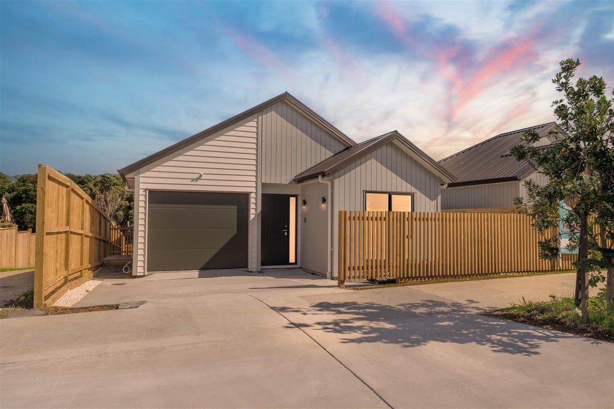 36 Whakairo Crescent, Gulf Harbour, Whangaparaoa - Carousel 1