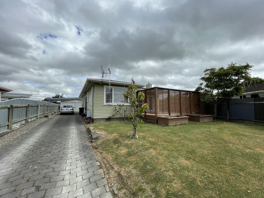 36 Newbury Street, Awapuni, Palmerston North - Carousel 1