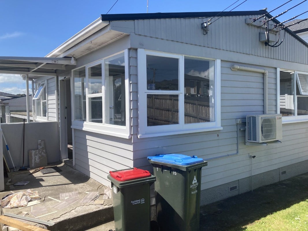 15 Stamford Park Road, Mount Roskill, Auckland - Carousel 11