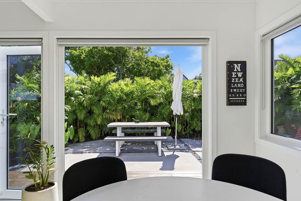 17P Harding Avenue, Mount Wellington, Auckland - Carousel 1