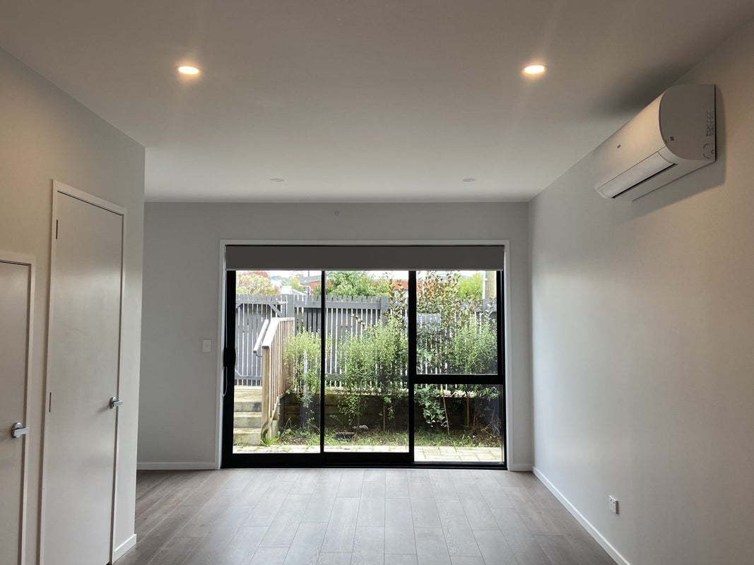 5 Whati Lane, Henderson, Auckland - Carousel 13