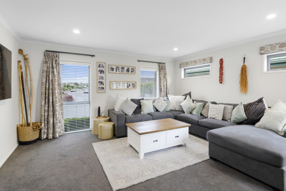 63 Chartwell Street, Burwood, Christchurch - Carousel 2