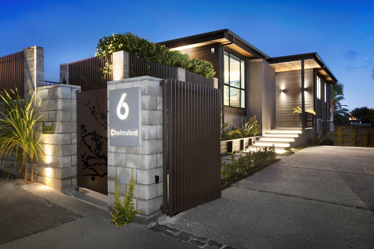 6 Chelmsford Avenue, Glendowie, Auckland - Carousel 2