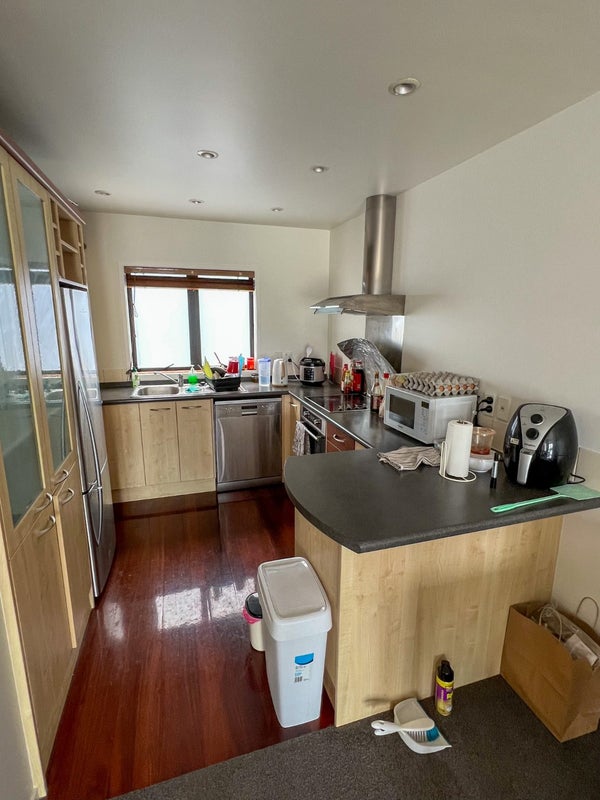 8D MacAulay Street, Eden Terrace, Auckland - Carousel 2