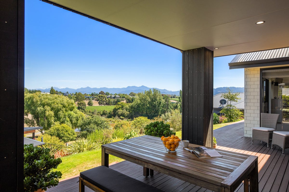 23 Golf View Close, Blenheim - Carousel 2