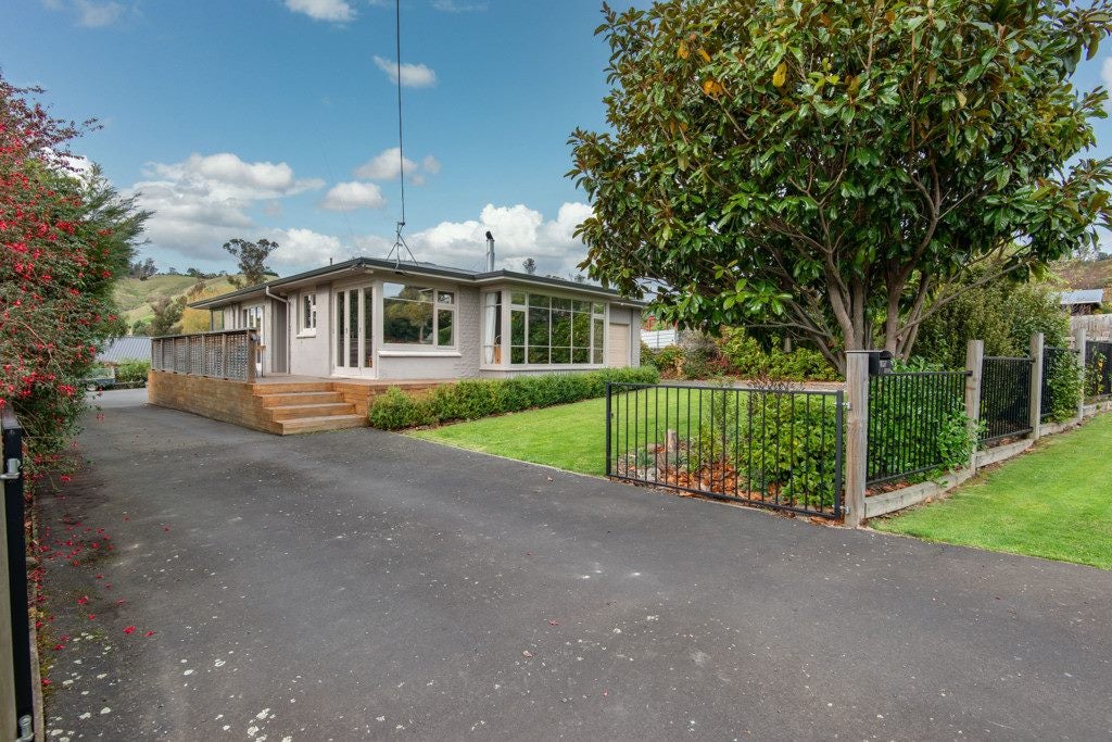 107 Quarry Road, Kinmont Park, Mosgiel - Carousel 1