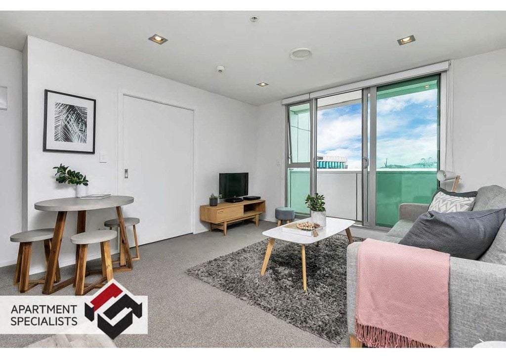 705/85 Beach Road, Auckland Central, Auckland - Carousel 1