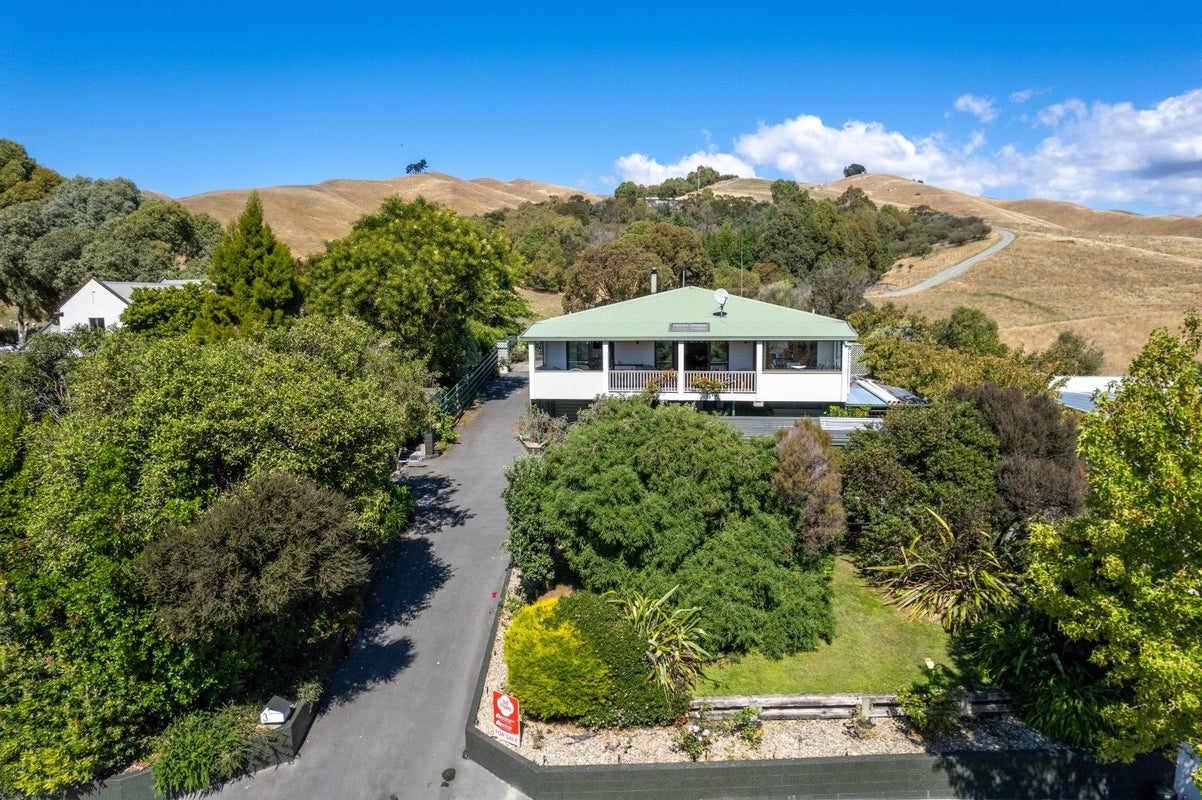 3 Solway Drive, Witherlea, Blenheim - Carousel 1